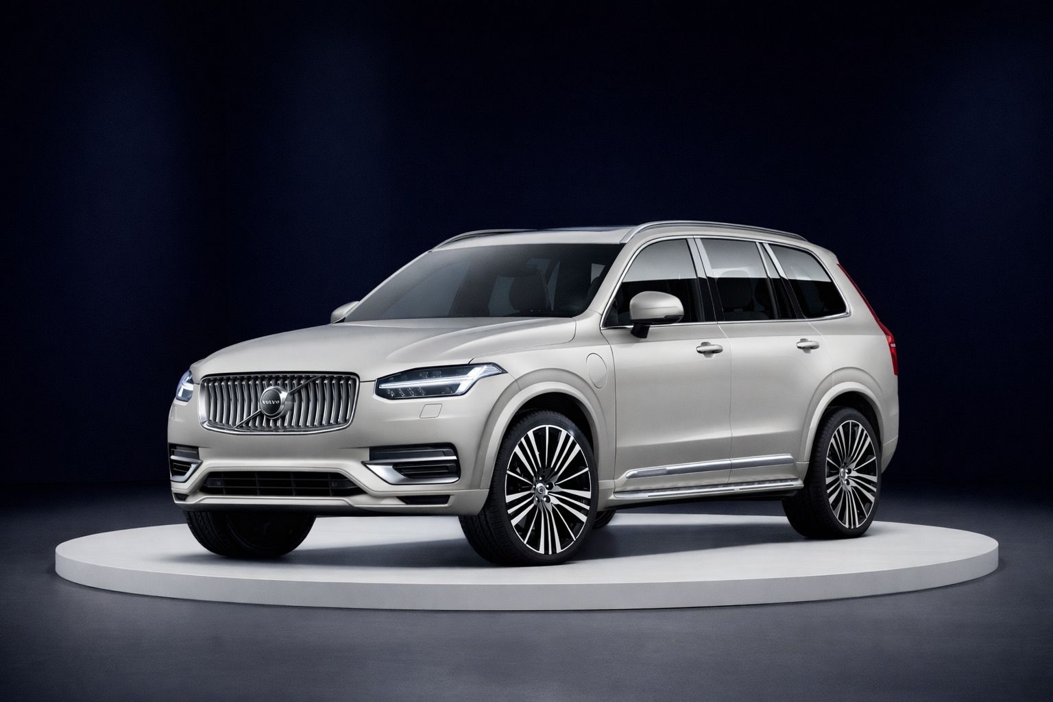 Volvo XC90 Recharge